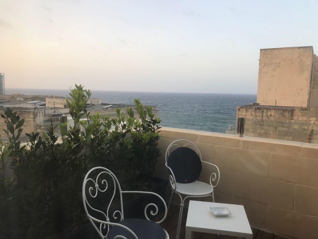 Palais Le Brun Hotell Valletta Exteriör bild